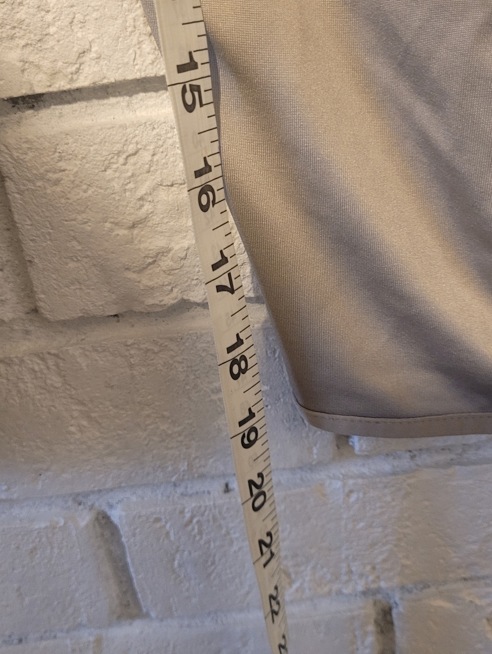 Soft Stretch Grey Capris - Ruched Hem Cropped Leggings - Plus Size 5XL - Picture 5 of 6